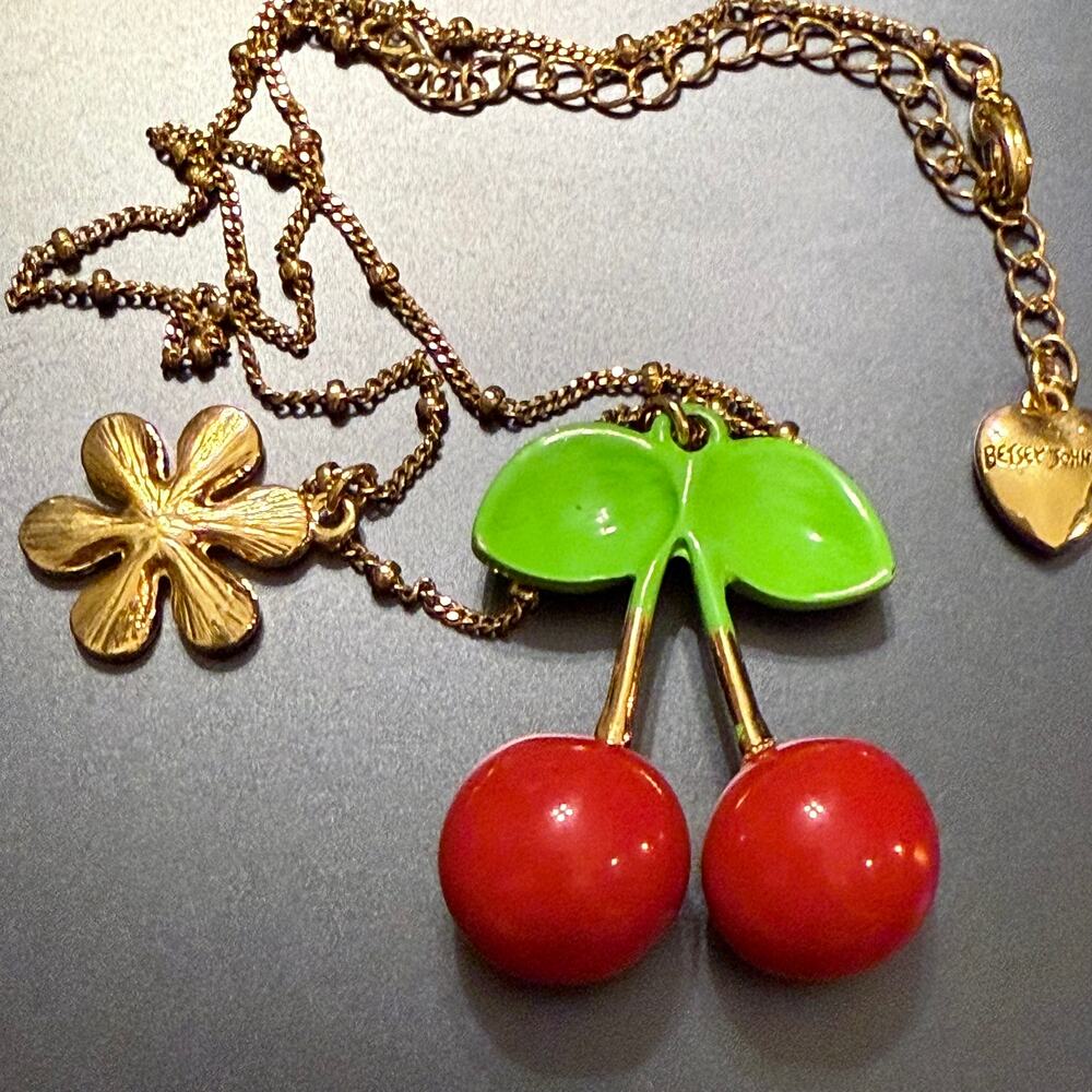 Betsey Johnson Vintage Red Cherries Black Daisy Necklace - Picture 5 of 10